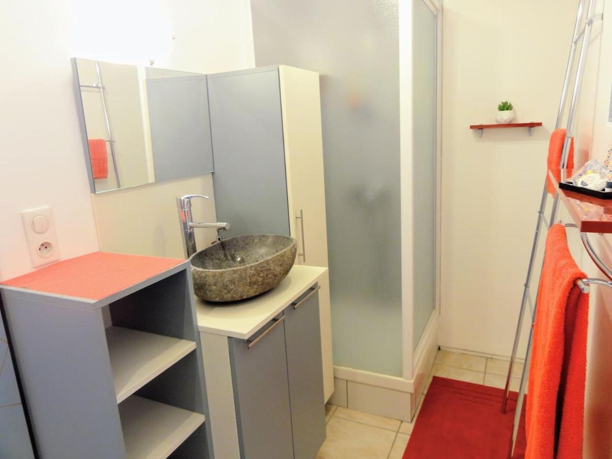 Au Petit Marcadal **Sanctuaires, Hopital, Gare** Apartment Lourdes Luaran gambar